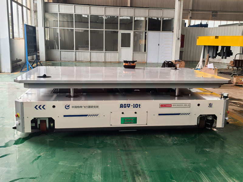 Автоматический грузовой автомобиль AGV (Automated Guided Vehicle)